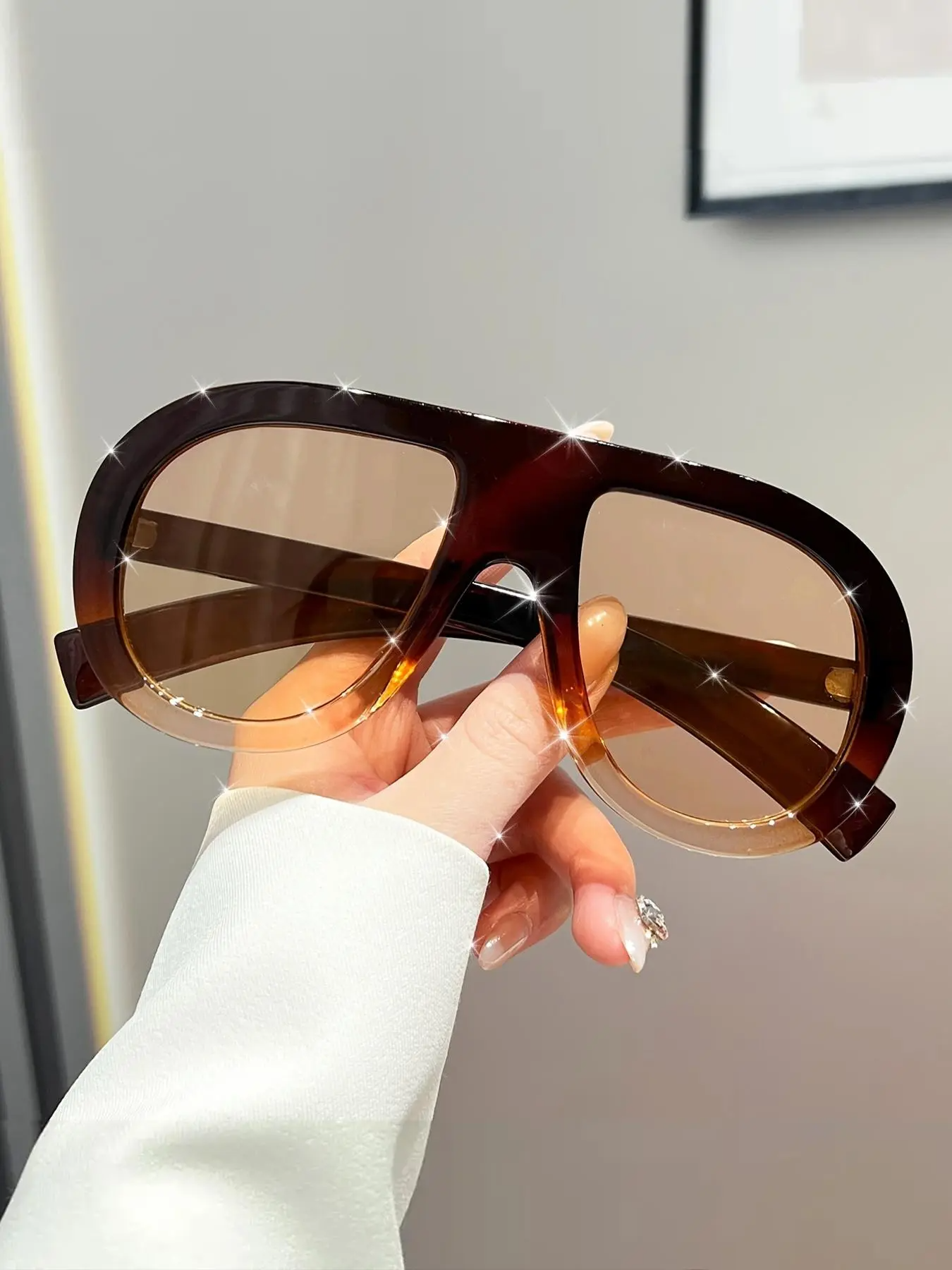 Women's Tinted Lens Sunglasses, Trendy Casual Ombre Gradient Lens Sunglasses for Everyday Use