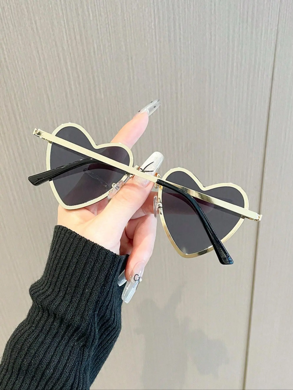 Women's Elegant Heart-Shaped Sunglasses, Trendy Styling Sunglasses for Everyday Use