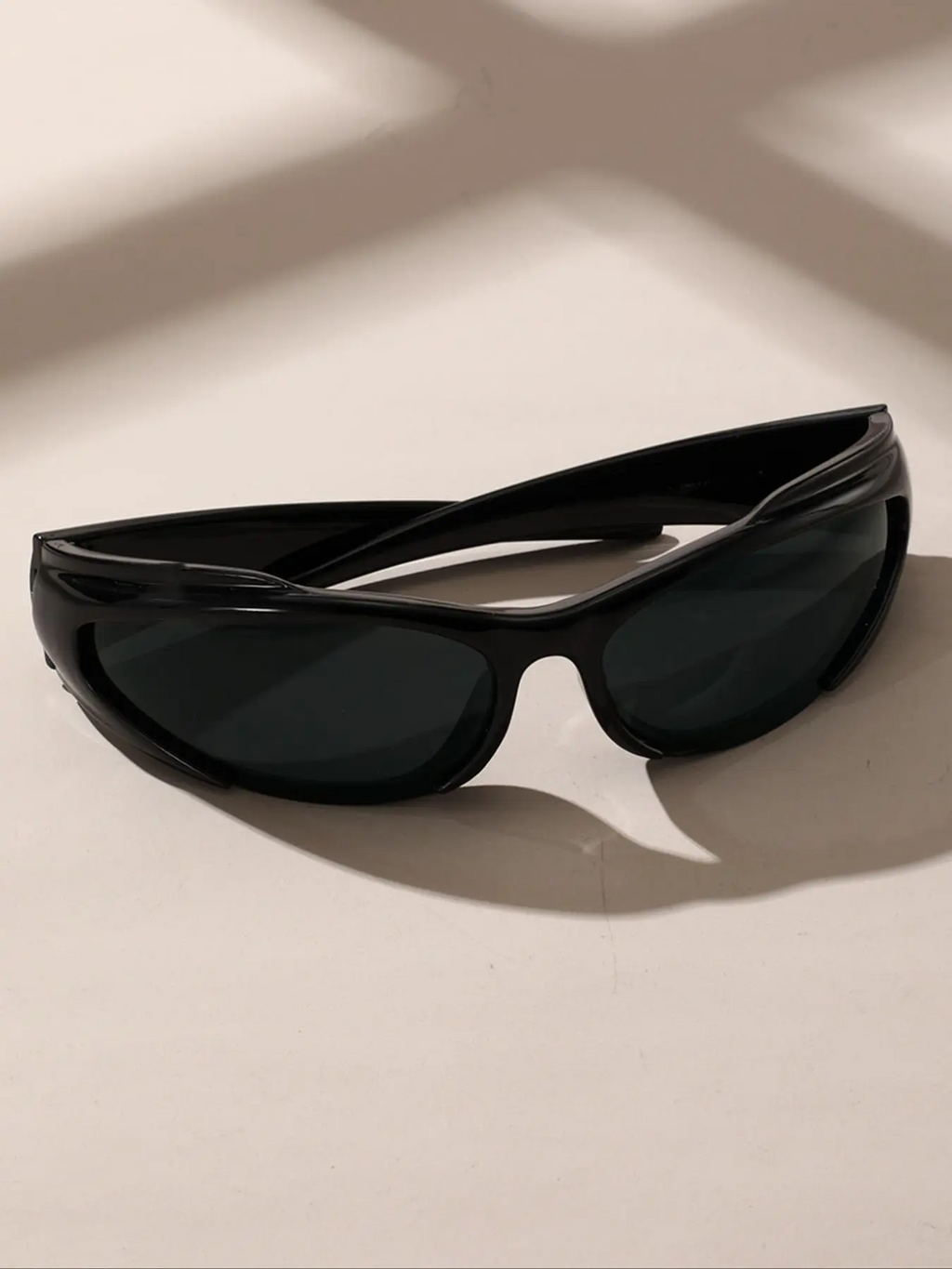 Fashion Small Frame, Stylish Sunglasses, Trendy Versatile Sports Sunglasses for Women and Men