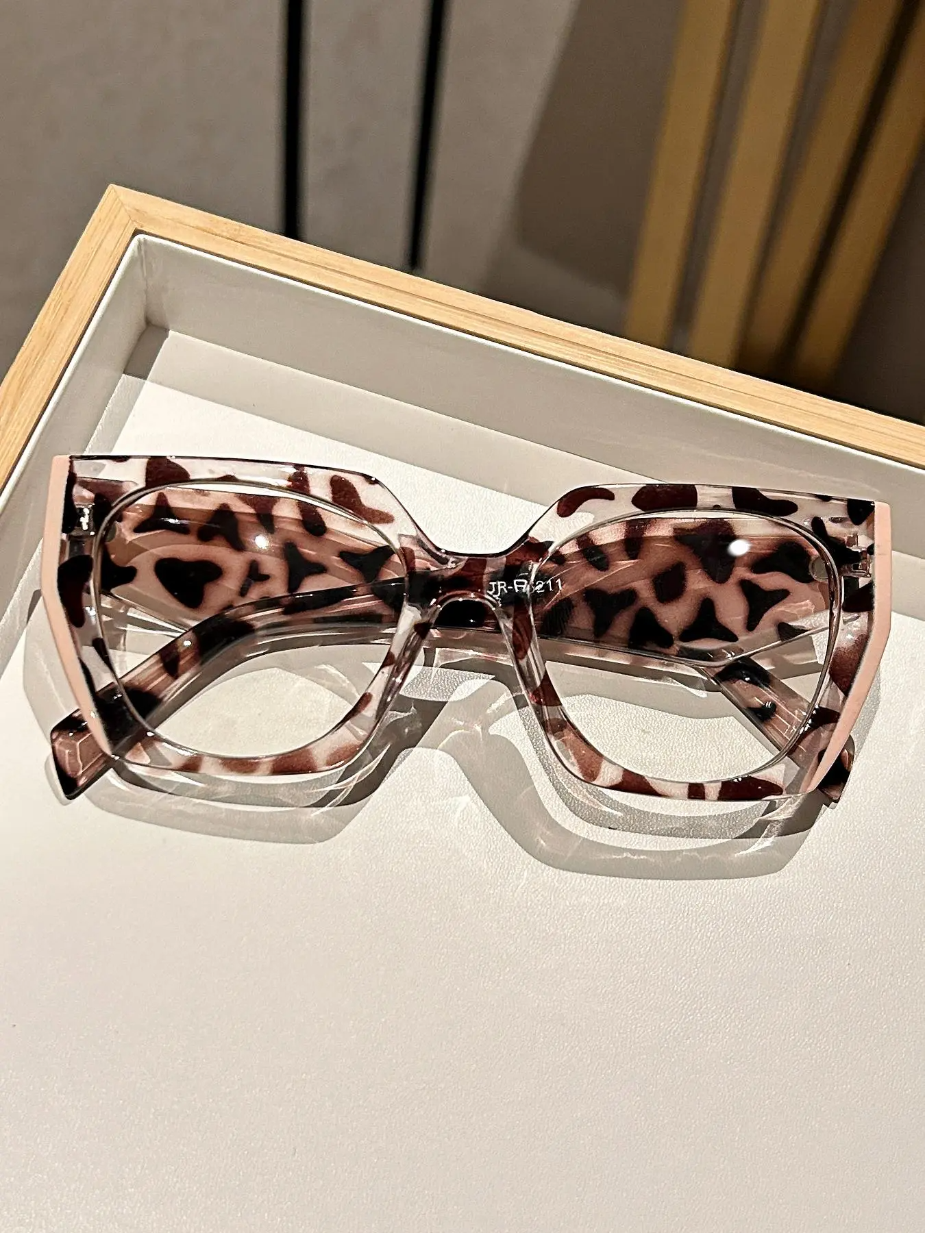 Simple Eyeglasses for Everyday Use, Basic Geometric Frame Eyeglasses for Women & Men