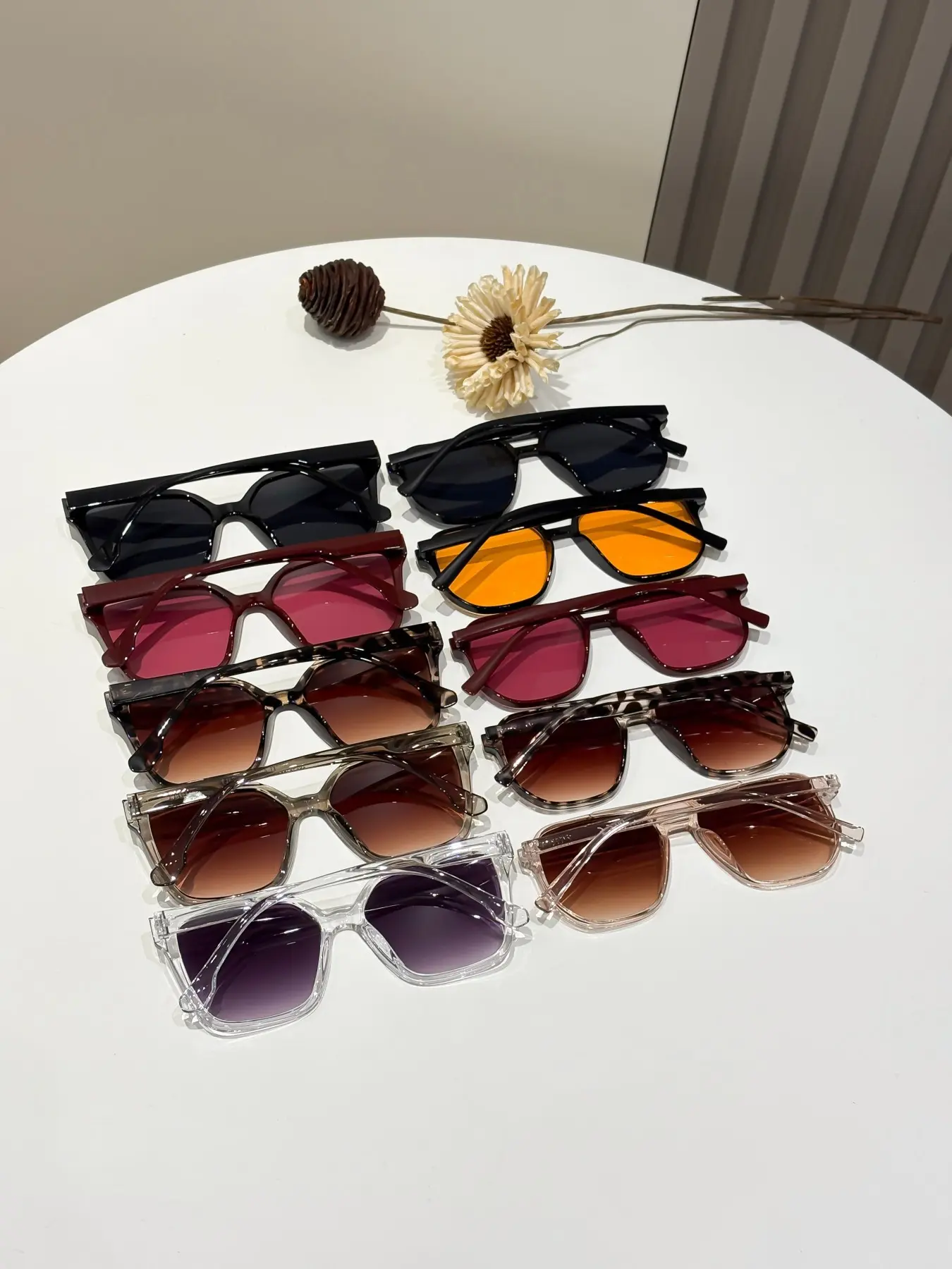 10 Pairs Classic Women's Multicolor Square Frame Sunglasses Set