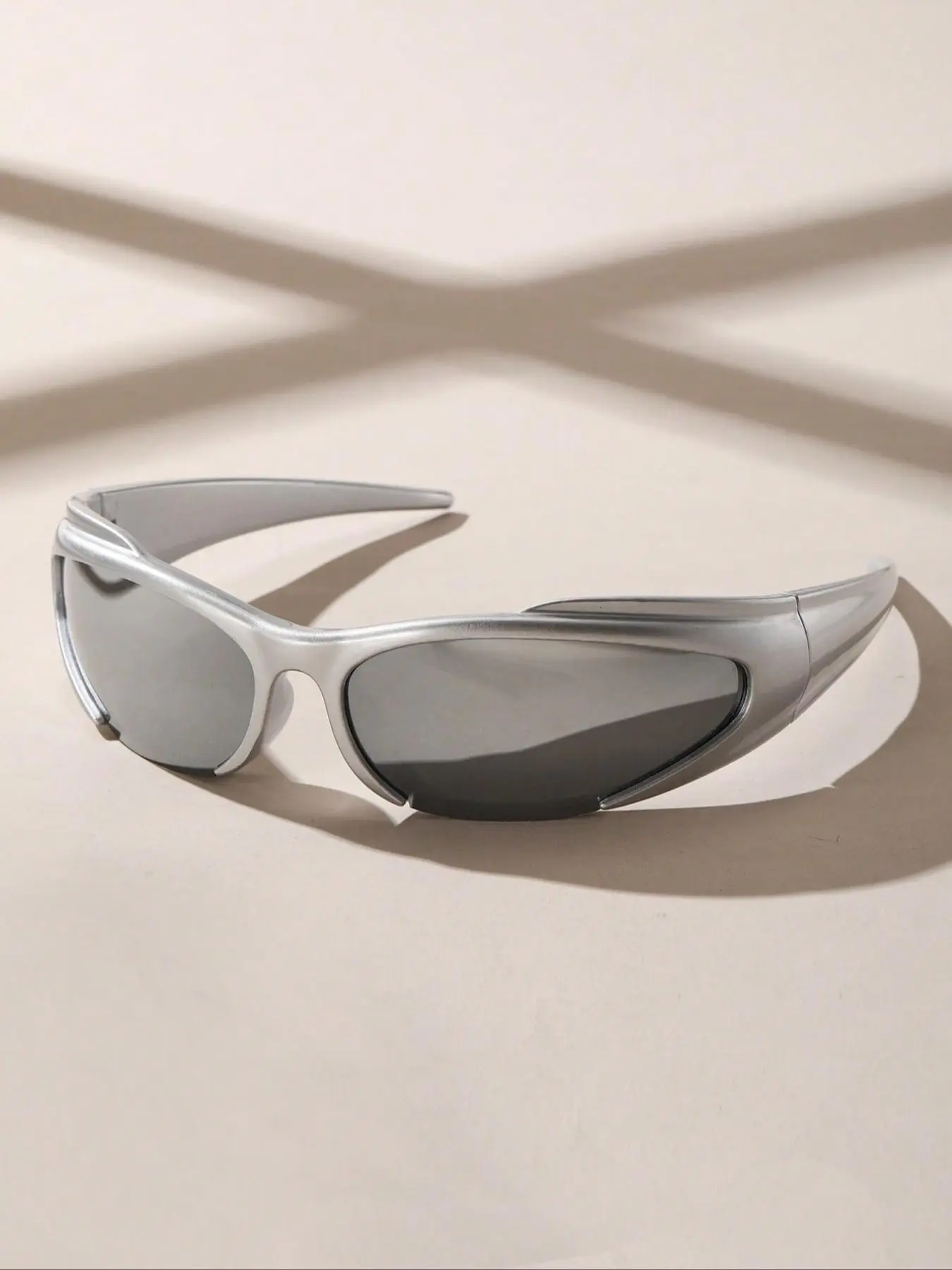 Fashion Small Frame, Stylish Sunglasses, Trendy Versatile Sports Sunglasses for Women and Men